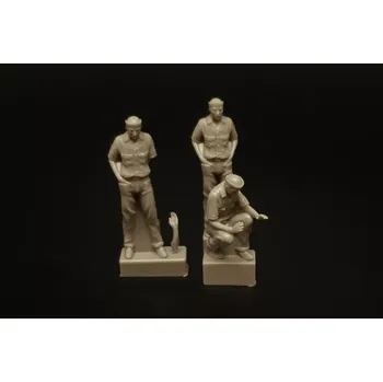 Plastikový model Brengun 1/48 US Navy Sailors WWII (3 fig.)
