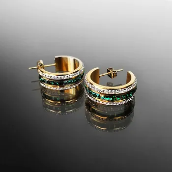 Náušnice Exkluzivní ocelové náušnice balené v dárkové krabičce č. 1087