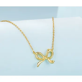 Náhrdelník For Silver Stříbrný náhrdelník s elegantním motivem mašle – Stříbro 925 Druh barvy: Zlatá