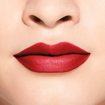 Rtěnka Rtěnka Shiseido červená 516 exotic red matná v tyčince