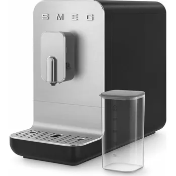 Kávovar Smeg Automatický kávovar na espresso / cappuccino, BCC13, s dávkovačem mléka, černá BCC13BLMEU