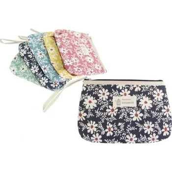 Kosmetická taška Kosmetická taška Handmade kytičky, světle modrá