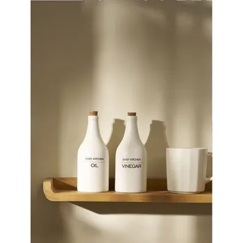 Nádoba na olej a ocet Sinsay - Keramické lahve na ocet a olej 2 kusy - bílá - 807IL-00X - 807IL-00X-ONE