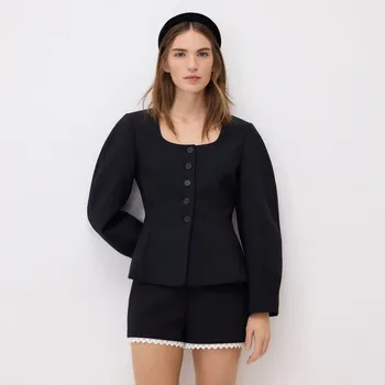 Dámské oblečení Reserved - Šortky s dekorativním panelem - černý - 899HU-99X - 899HU-99X-XS