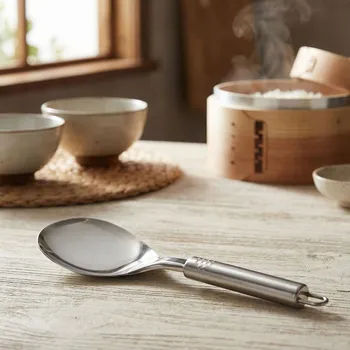 Příbor Nerezová kuchyňská lžíce LAURA 26,5 cm