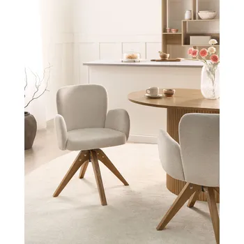 Sada 2 otočných jídelních židlí světle béžové látkové čalounění dřevěné nohy jídelna Beliani