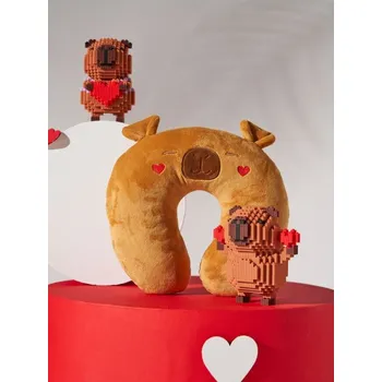 Polštář Sinsay - Cestovní polštář s motivem kapybary - hnědá - 406HJ-82X - 406HJ-82X-ONE