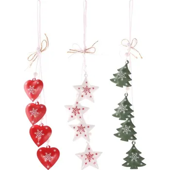 Vánoční dekorace Vánoční girlanda z kovových ozdob, mix srdíček, stromečků a hvězdiček Barva: Vícebarevná