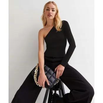 Podprsenka NEW LOOK ČERNÝ TOP NA JEDNO RAMENO (38)