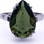 Stříbrný prsten s broušeným vltavínem…