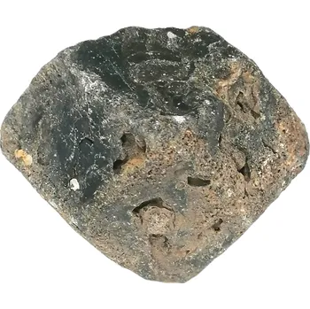 Přírodní kámen Černý granát – přírodní surový kámen bez úprav, 128 g | Minerál