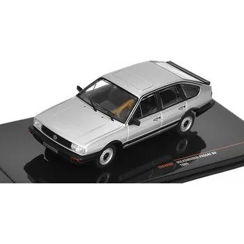 autíčko Volkswagen Passat B2 1985 1:43 VW Passat - kovový model