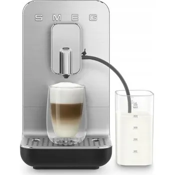 Příprava kávy Automatický kávovar Smeg BCC13BLMEU 1350W 1,4L 19 barů automatický