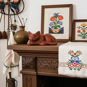 Kočka soška mazlík 2 / Dřevo 10cm