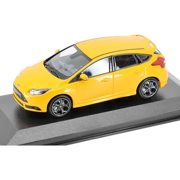autíčko Minichamps Ford Focus ST 2011 1:43 - MAXICHAMPS Ford Focus ST - kovový model