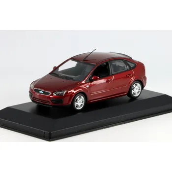autíčko Minichamps Ford Focus 2004 vínová 1:43 - MAXICHAMPS Ford Focus - kovový model