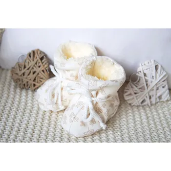 Kojenecké oblečení AMÁLKA Zateplené bačkůrky pro miminko, oříškové květinky Velikost: 68-80