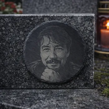 Smuteční dekorace VK.CZ Gravírované fotky na hrob, fotky na hroby z keramiky a břidlice.