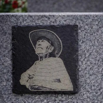 Smuteční dekorace Fotka na hrob z břidlice 30x30cm