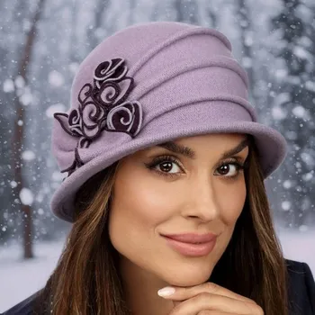 Klobouk KRUMLOVANKA Dámský vlněný klobouček W-0124/409 světle fialový