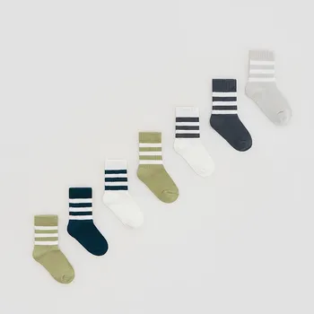 Dětská móda Reserved - Sada 7&nbsp;párů ponožek s&nbsp;vysokým podílem bavlny - světle zelená - 009HW-70X - 009HW-70X-K19