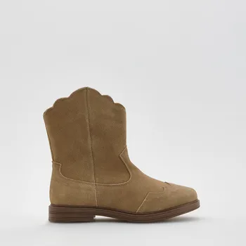 Dětská móda Reserved - Semišové polokozačky - kávová - 799IE-84X - 799IE-84X-28