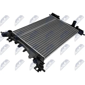 Motor automobilu Chladič vody pro motor NTY CCH-PL-000