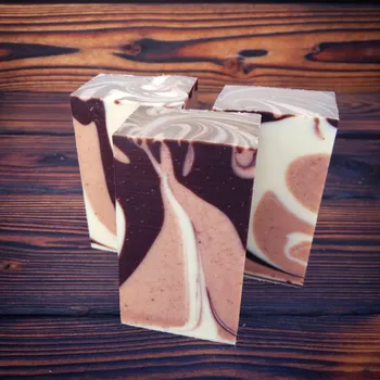 Mýdlo Mýdlovar KAKAOVÉ MÝDLO S MANDLOVÝM OLEJEM A RŮŽOVÝM JÍLEM Velikost: 120 g