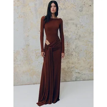 Dámské šaty FIT FASHION Dlouhé šaty s výřezy a dekorativními stuhami Velikost: M, Barva (Varianta): Hnědá