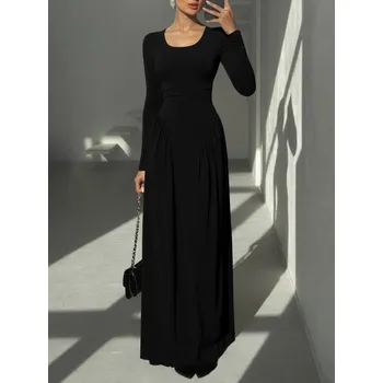 Dámské šaty Best Fashion Dámské dlouhé plisované šaty se šněrováním Velikost: S, Barva (Varianta): Černá