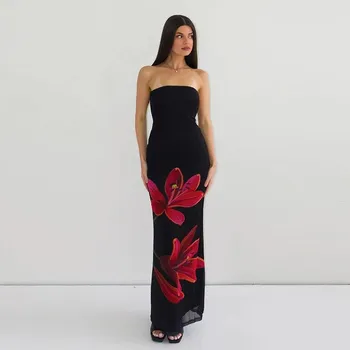 Dámské šaty Best Fashion Přiléhavé midi šaty bez ramínek s květinovým potiskem Velikost: XS, Barva (Varianta): Černá