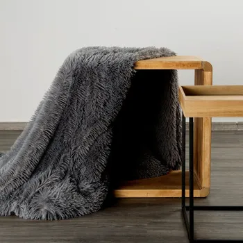 Galanterie DESIGN 91 Deka TIFFANY se strukturou měkkého kožíšku