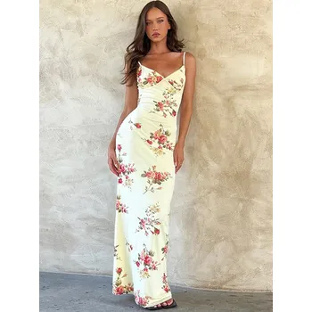 Dámské šaty Best Fashion Dlouhé přiléhavé květované šaty na léto Velikost: M, Barva (Varianta): Aprikotová