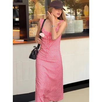 Dámské šaty Best Fashion Dlouhé šaty s odhalenými zády a šněrováním Velikost: M, Barva (Varianta): Červená