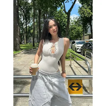 Body Best Fashion Dámský žebrovaný body s výstřihem a šněrováním Velikost: S, Barva (Varianta): Béžová