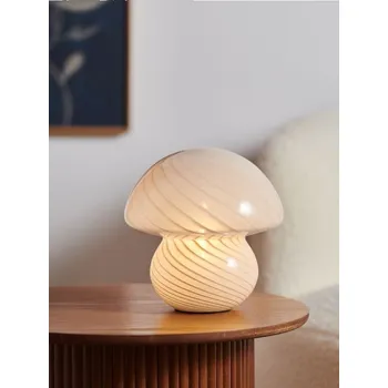 Lampička Sinsay - LED lampička ve tvaru houby - bílá - 010FS-00X - 010FS-00X-ONE