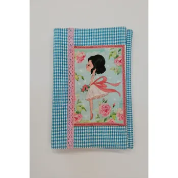 Obal na knihu nebo diář - 15,5 x 21,5 cm - holčička s růžovou mašlí na zelené