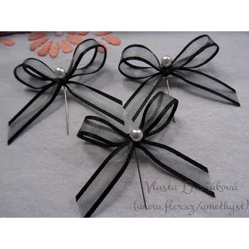 Svatební dekorace Svatební mašlička s perličkou - černá 900