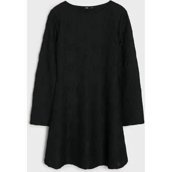 Dámské oblečení Sinsay - Mini šaty se strukturovaným vzorem - černá - 111GY-99X - 111GY-99X-S