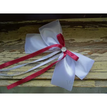 Svatební dekorace Atlasová mašle na auto bílá - vínová 344