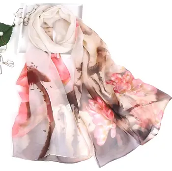 Šála B-TOP Dámský hedvábný šátek s velkými růžovými květy