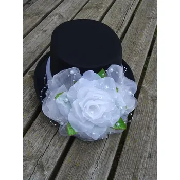 Svatební dekorace Cylindr černý - s bílou růží