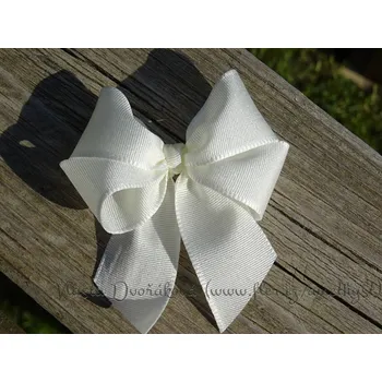 Svatební dekorace Mašlička textilní taftová - světlá krémová 201