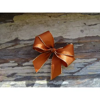 Svatební dekorace Mašlička textilní - taftová rezavá / zlato