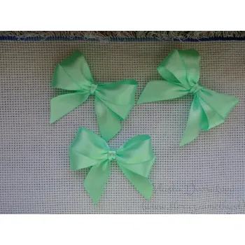 Svatební dekorace Mašlička textilní - saténová mint 301