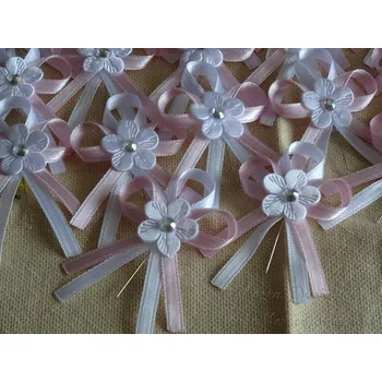 Svatební dekorace Atlasový vývazek - sv. růžová 330 / bílá s kytičkou