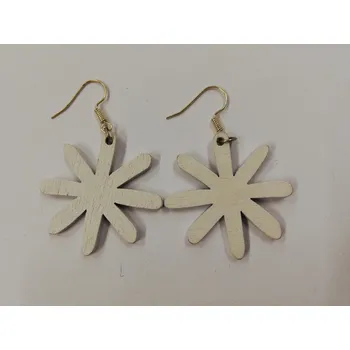 Náušnice Dřevěné náušnice - hvězda - bílé