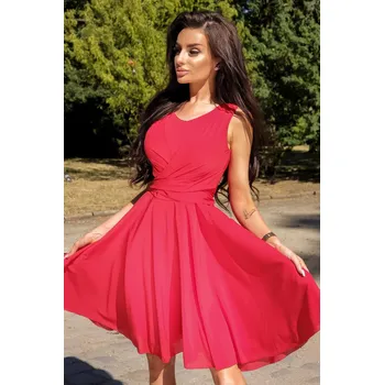 Dámské šaty TopMode Krátké koktejlové šaty jednobarevné 809711