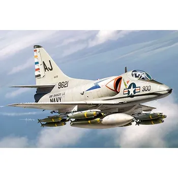 Plastikový model Hobby Boss 81789 Douglas A-4 C Skyhawk 1:48