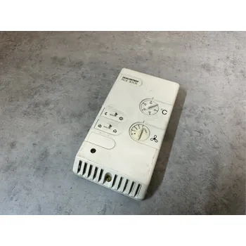 Termostat Řídící panel / nástěnný ovladač / termostat GEA MCR 3005 pro klimatizace